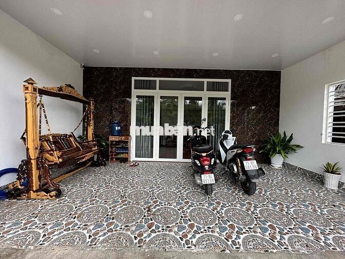 Chuyển chỗ ở và làm việc nên cần bán hoặc cho thuê
