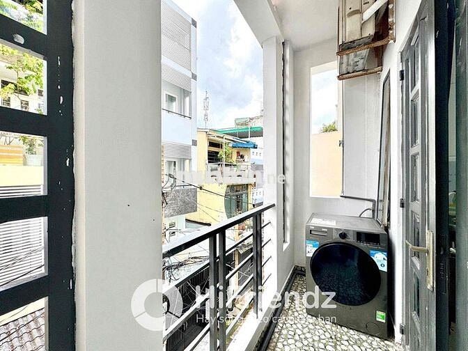 CHO THUÊ CĂN HỘ 1PN tách bếp bancol siêu đẹp tiện qua quận 10