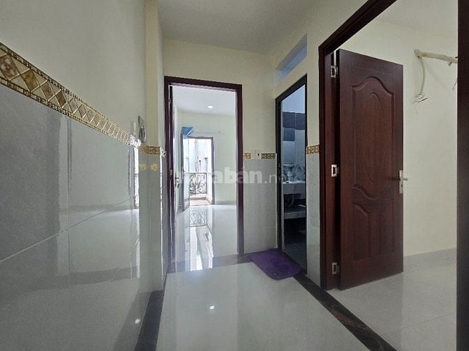 NHỈNH 4 tỷ- Hẻm Nhất Chi Mai, ngay nhà Ga T3. DT 4x10. 1 Lầu MỚI Keng.