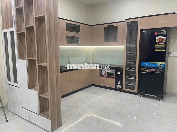 Cho thuê nhà gần chợ Phú Mỹ-Bình Dương 1 trệt 1 lầu 3pn 3wc