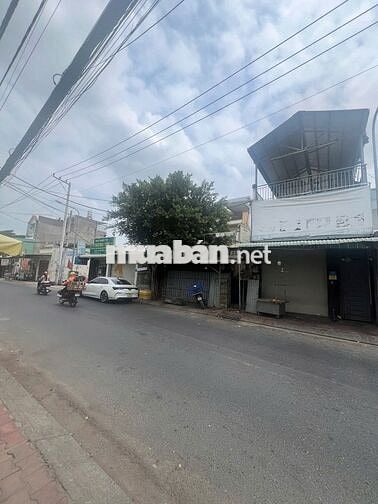 Cần bán nhà nát mặt tiền đường 12m nguyễn thị tuôi vĩnh lộc A