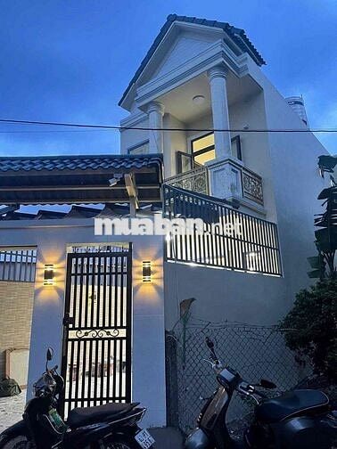 Cho thuê nhà gần chợ Phú Mỹ-Bình Dương 1 trệt 1 lầu 3pn 3wc