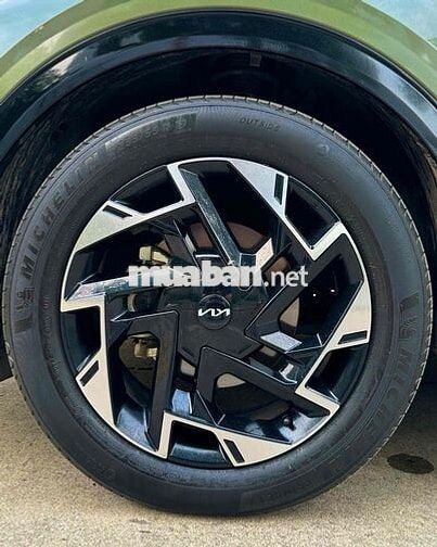 Kia Sportage 2.0D Signature sản xuất 2024
