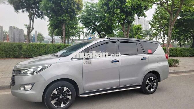 Toyota Innova 2017 Bạc Số sàn