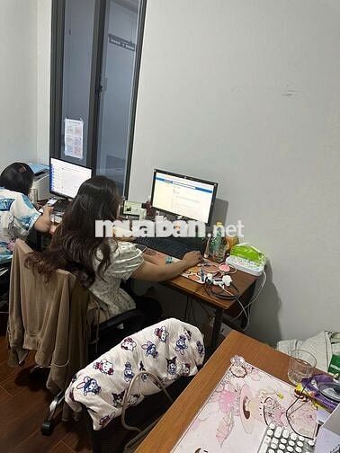 TUYỂN 5 BẠN NHÂN VIÊN CSKH - TELESALES