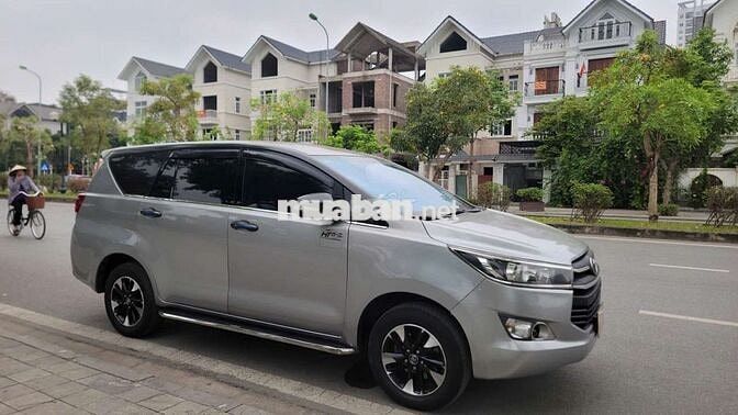 Toyota Innova 2017 Bạc Số sàn