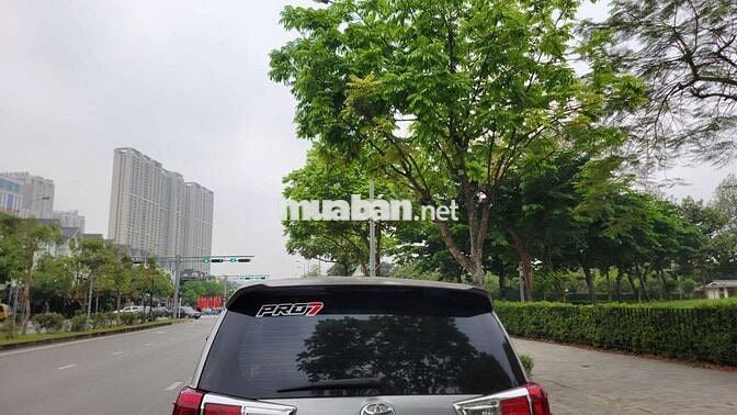 Toyota Innova 2017 Bạc Số sàn