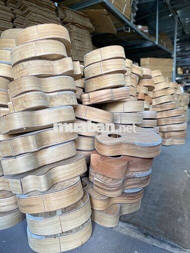 ĐI LÀM NGAY-TUYỂN THỢ LÀM ĐÀN GUITAR CÓ ĐÀO TẠO
