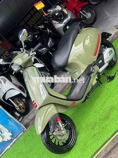 Piaggio Vespa Sprint Xanh rêu