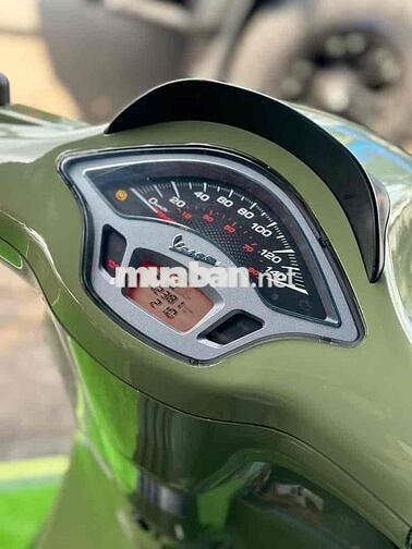 Piaggio Vespa Sprint Xanh rêu