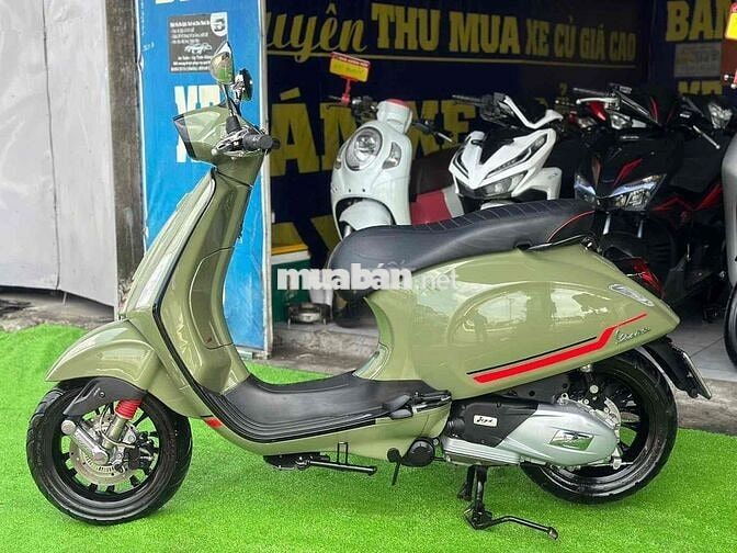 Piaggio Vespa Sprint Xanh rêu