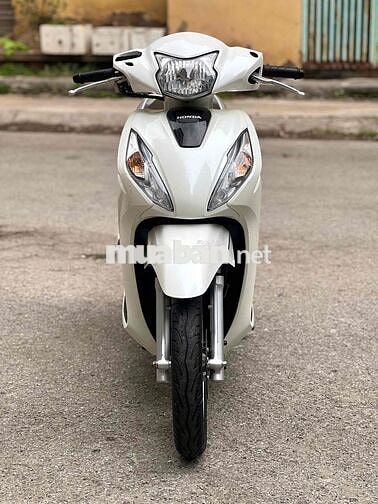 Honda Vision Trắng 12213 km