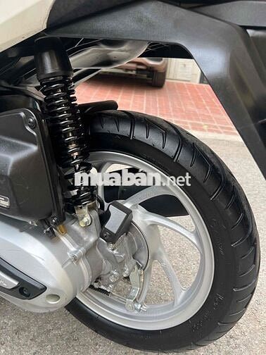 Honda Vision Trắng 12213 km