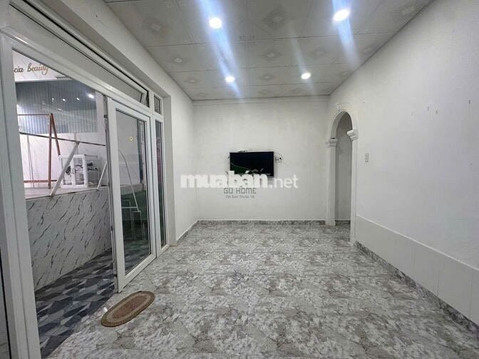 CHO THUÊ NHÀ NGUYÊN CĂN MẶT TIỀN KINH DOANH 3 PHÒNG NGỦ ĐƯỜNG TÔ  HIỆU