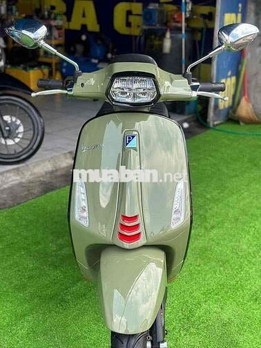 Piaggio Vespa Sprint Xanh rêu