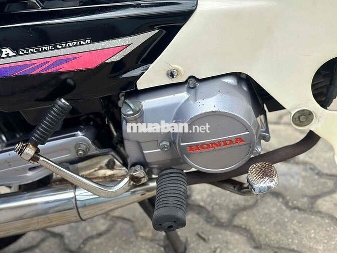 Honda Astrea Đen Trắng
