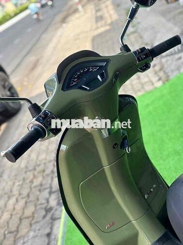 Piaggio Vespa Sprint Xanh rêu