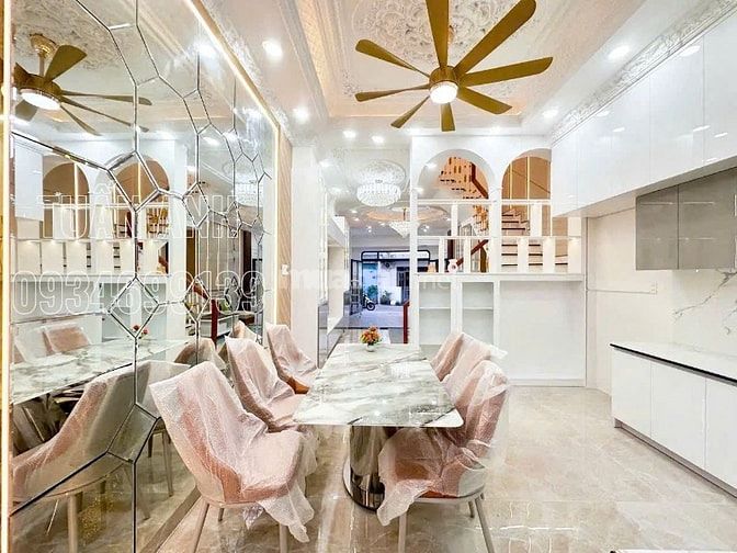 🏡 Bán 2 Căn Nhà Xây Mới Đẹp Tân Cổ Điển, Gara ÔTÔ 🚘 _ Mặt Tiền Đường