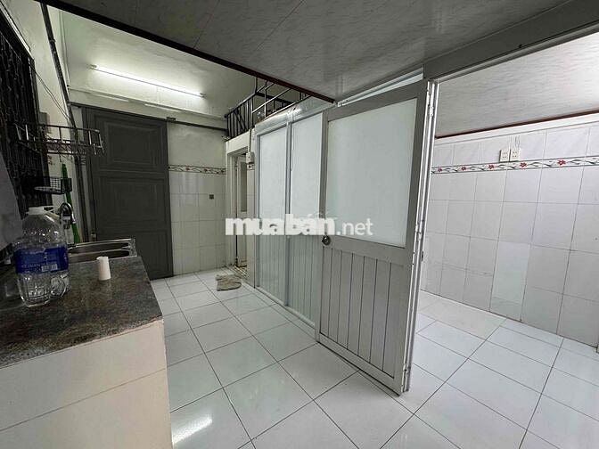 Nguyên căn Q3 hẻm thông 1 trục đến nhà