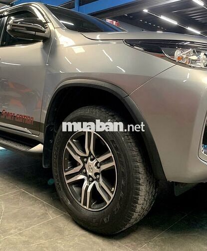Toyota Fortuner 2018 2.7V Bạc