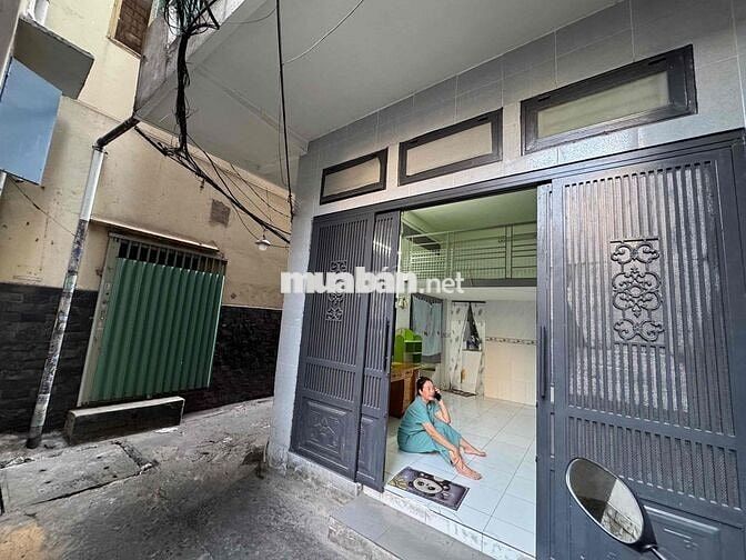 Nguyên căn Q3 hẻm thông 1 trục đến nhà