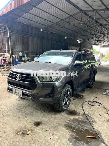 Toyota Hilux Xám 90000 km