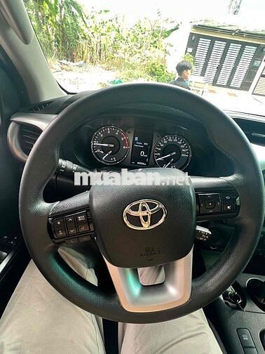 Toyota Hilux Xám 90000 km