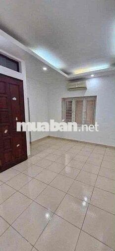 Cho thuê nhà ngõ oto Đông Tác- Đống Đa- DT 35m2-4 tầng