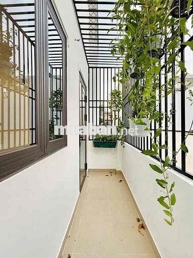 NHÀ PHỐ PHẠM VĂN CHIÊU - 70M2 x 4 TẦNG , HẺM OTO THÔNG NHĨNH 7 TỶ