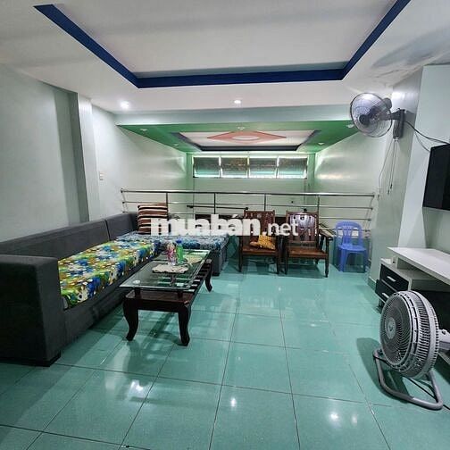 Cho thuê nhà văn cao, 4 tầng, 4 x 18m( DTSD: 288m2), hẻm xe hơi