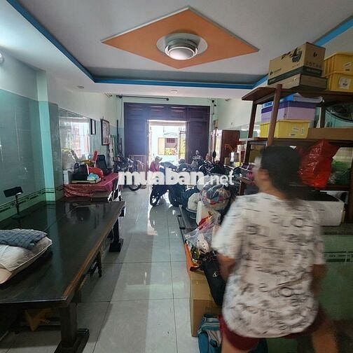 Cho thuê nhà văn cao, 4 tầng, 4 x 18m( DTSD: 288m2), hẻm xe hơi