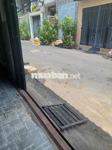 NHÀ HẺM XE TẢI 6X18M KINH DOANH TỰ DO