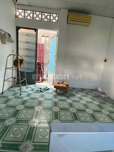 Cho thuê nhà nguyên căn diện tích sử dụng 32m2