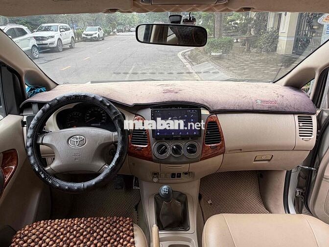 Toyota Innova 2008 G - 186000 km