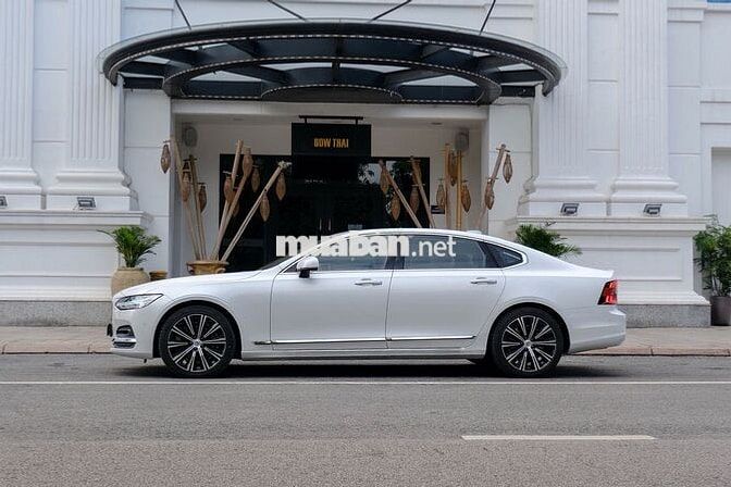 Volvo S90 Trắng 2024 - BDưỡng/BHành free đến 2029