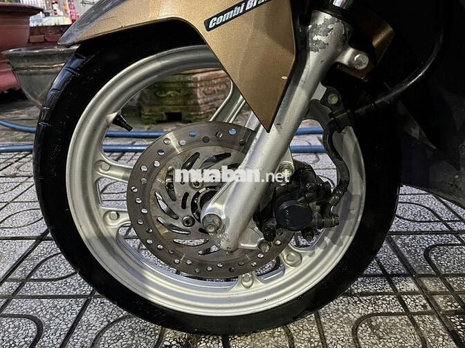 Honda Air Blade 2013 Vàng đồng BSTP