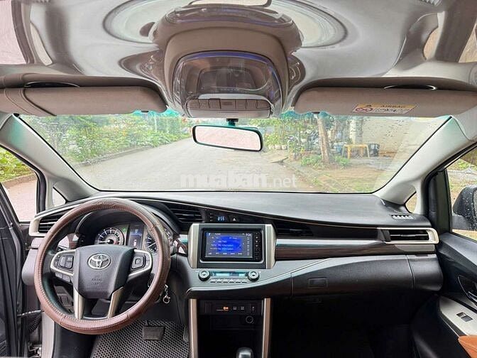Toyota Innova G 2017 Bạc