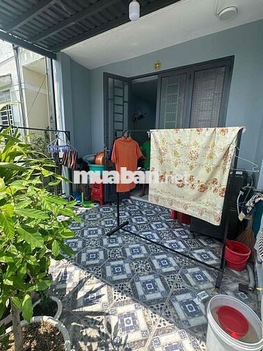 lô góc 2 mt hẻm Xe 16c chính chủ. Ngã ba tâm kim