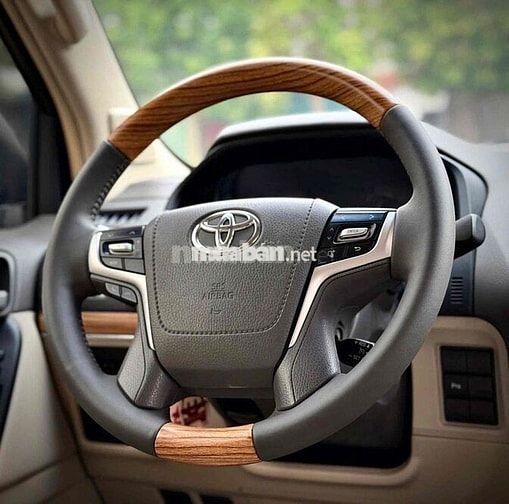 Toyota Land Cruiser Prado 2018 Đen 130000 km