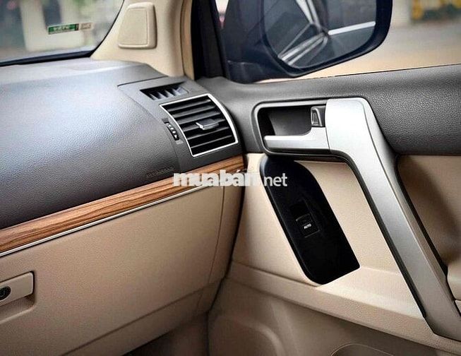 Toyota Land Cruiser Prado 2018 Đen 130000 km