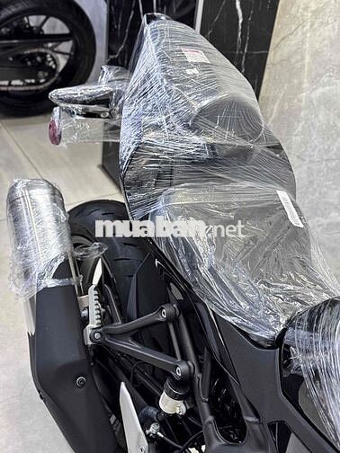 Kawasaki ZX4R Đen Mới