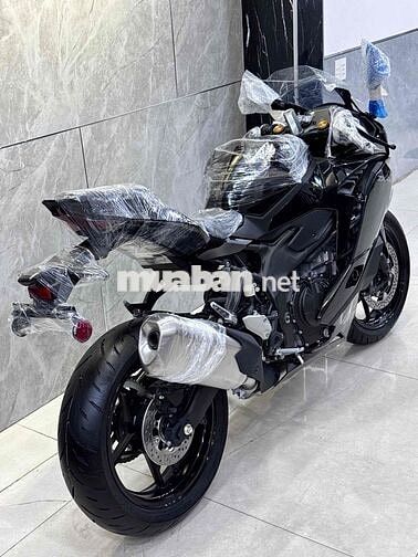 Kawasaki ZX4R Đen Mới