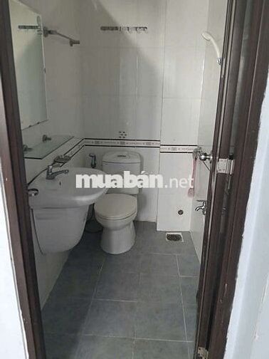 cho thuê nhà mặt tiền chữ đồng tử.p6.tân bình