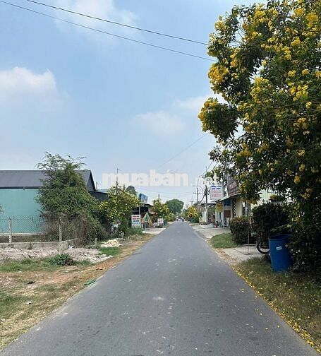 TÌM ĐÂU RA 500m2 ĐẤT VƯỜN có 50THỔ CƯ Ô TÔ -GIÁ ĐẸP CHỈ NHỈNH 1 TỶ 5