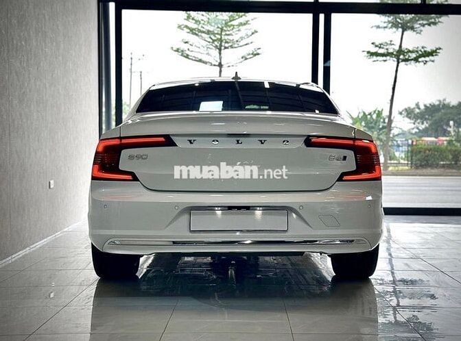 Volvo S90L 2023 Trắng 6.000km