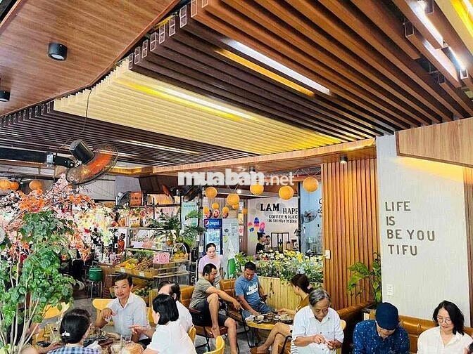Tuyển NV phục vụ, pha chế