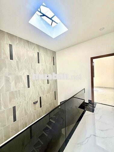bán 1Trệt 2 Lầu Tân Liêm, Phong Phú, Bình Chánh 1Tỷ950triệu