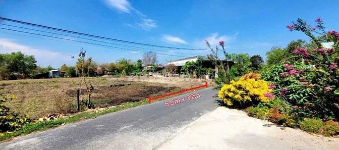Đất Full Thổ Cư 176m2 sát chợ PHƯỚC THẠNH giá 500tr SỔ HỒNG RIÊNG