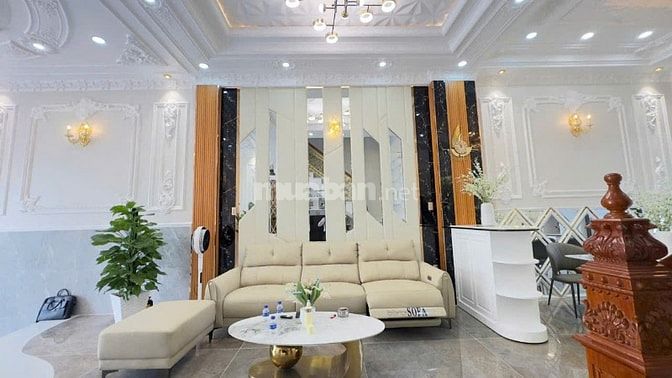 Bán Nhà 4 Tầng Sân Thượng _ DTSD 5M X 20M _ MT Đường 12m Kinh Doanh
