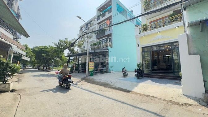 Bán Nhà 4 Tầng Sân Thượng _ DTSD 5M X 20M _ MT Đường 12m Kinh Doanh